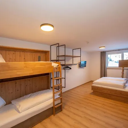 Kollinghof 5 *